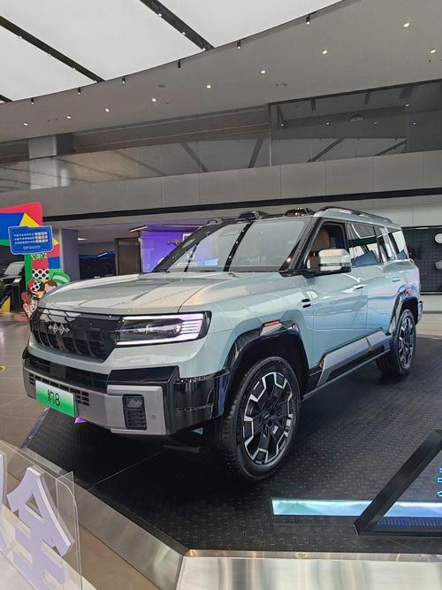 佛山298比亚迪方程豹硬派越野的爆款，英菲尼迪35周年与你共成长